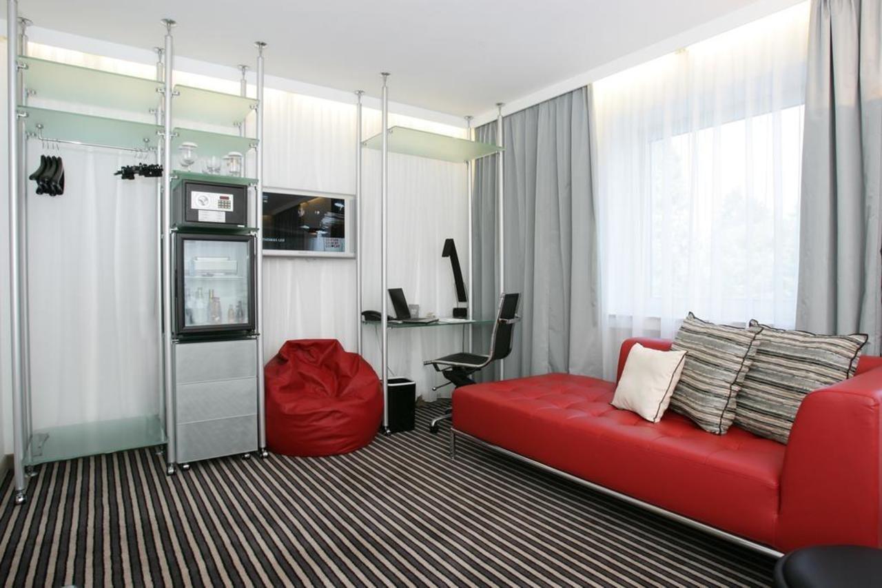Numa Bona Aparthotel Exterior photo